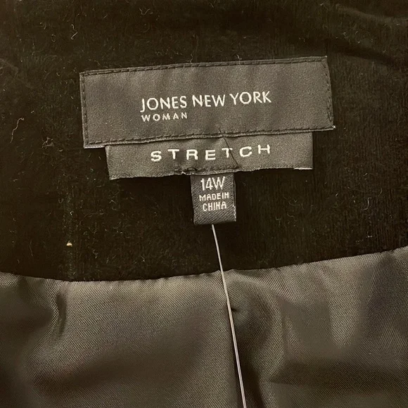 Jones New York Stretch velvet lined blazer - Picture 7 of 9